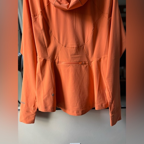 LULULEMON | mist over running jacket | size 8-10 - Picture 7 of 7